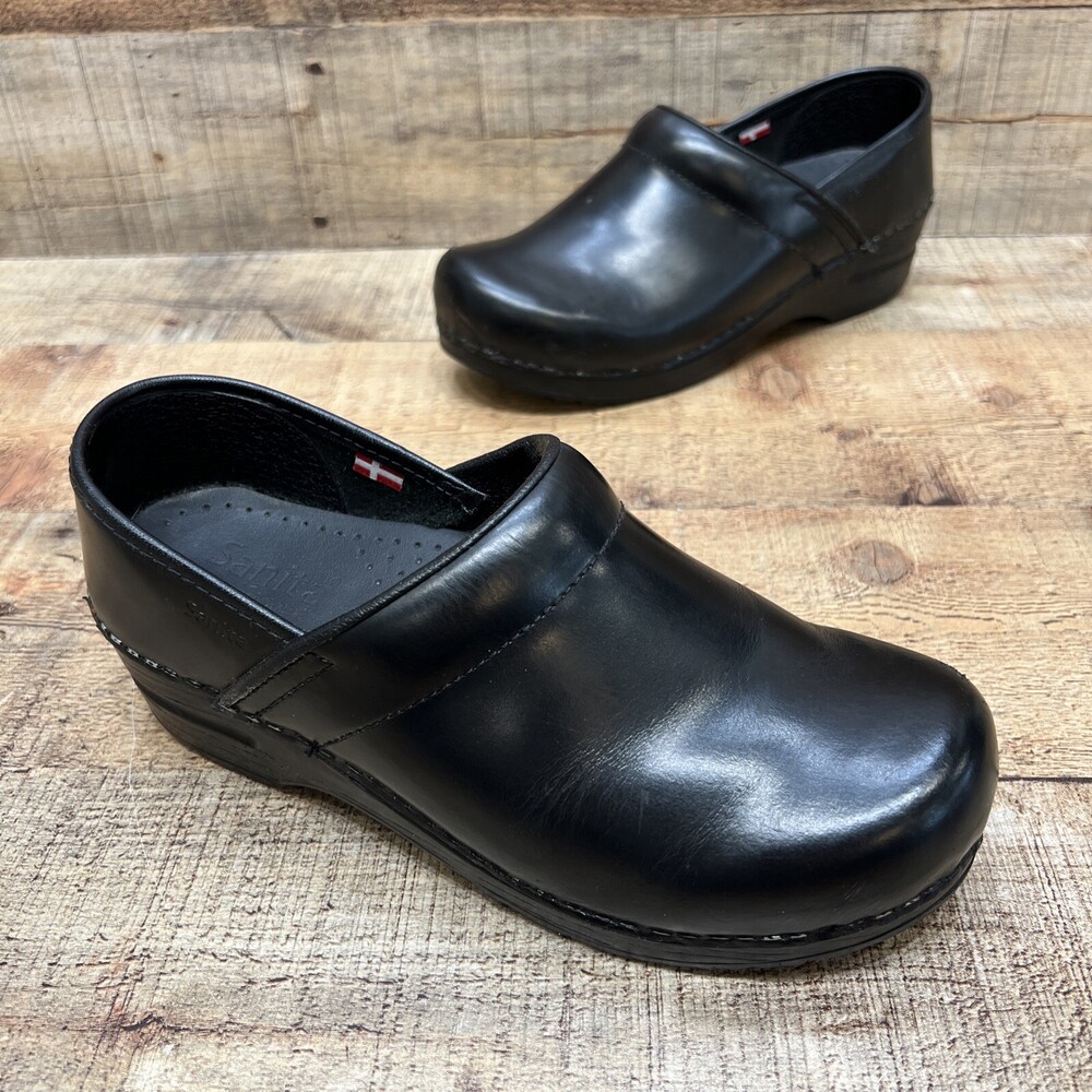 Sanita Womens Black Leather Slip On Work Shoes Slip Resist Clogs Size 37